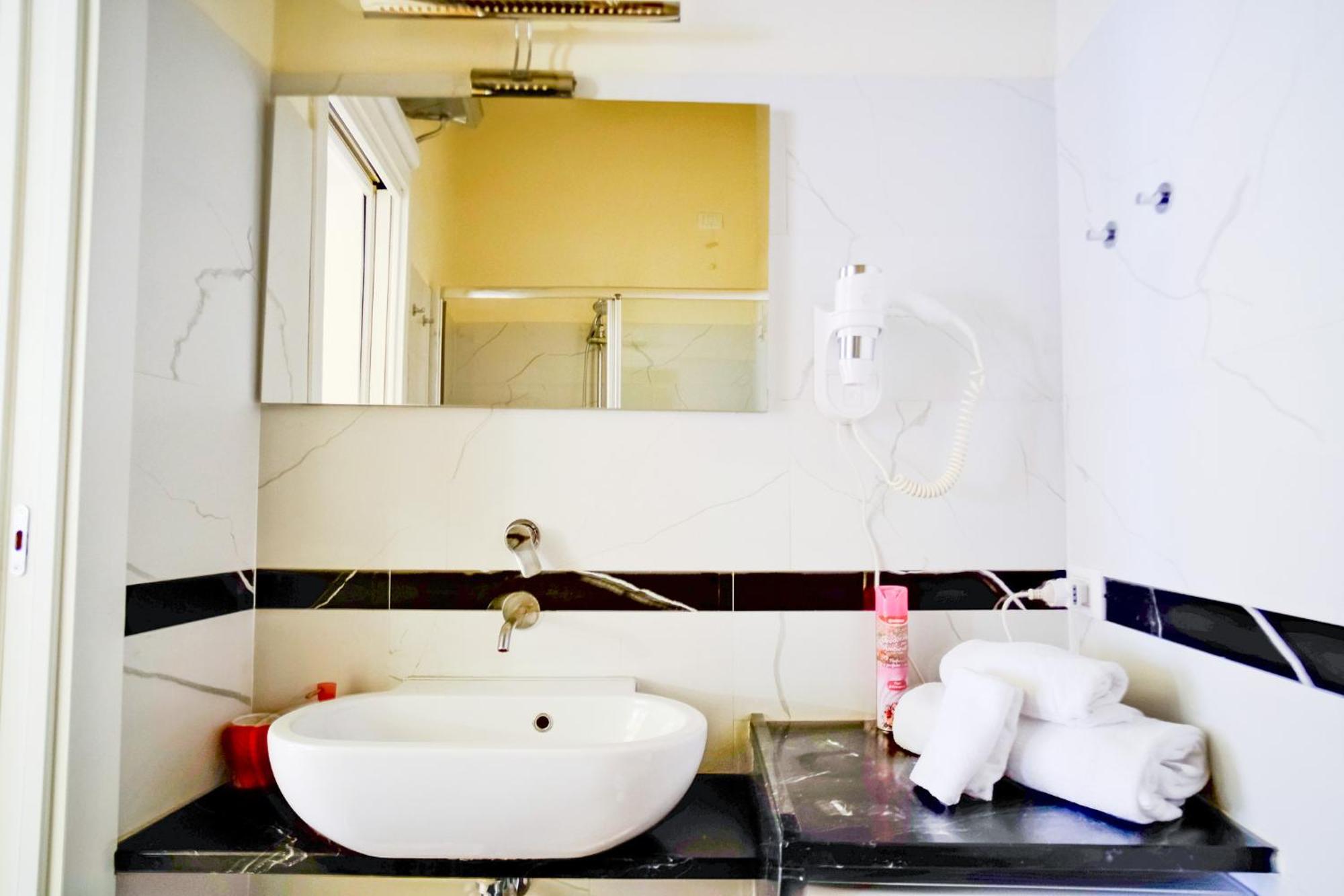 Fiorino Boutique Apartment 佛罗伦萨 外观 照片
